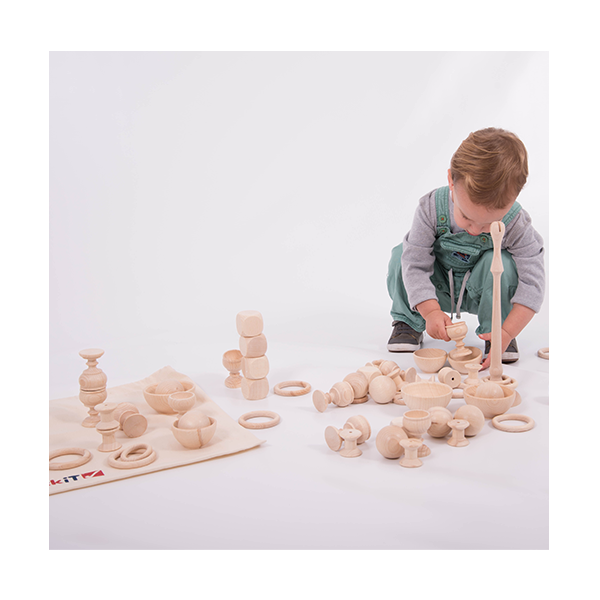 Figuras madera natural. Kit 63 u.
